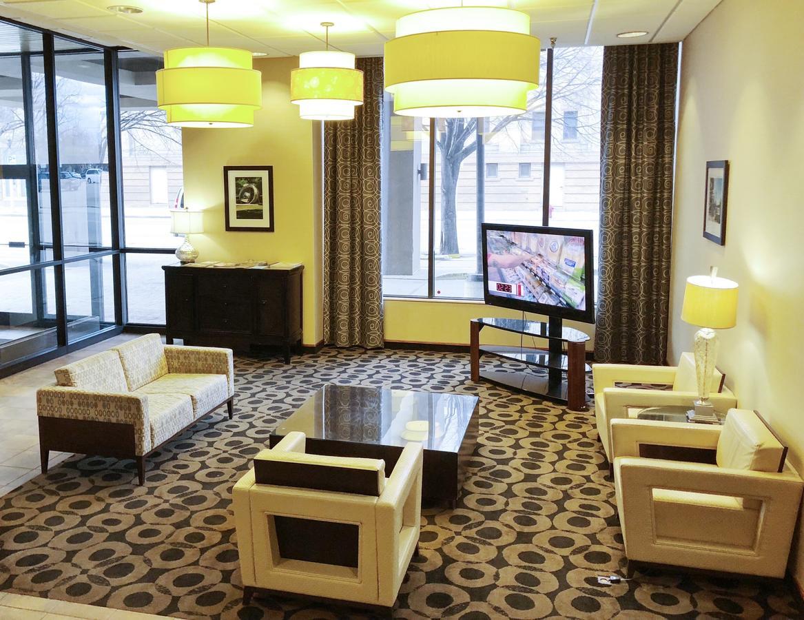 Radisson Hotel ביסמרק מראה חיצוני תמונה