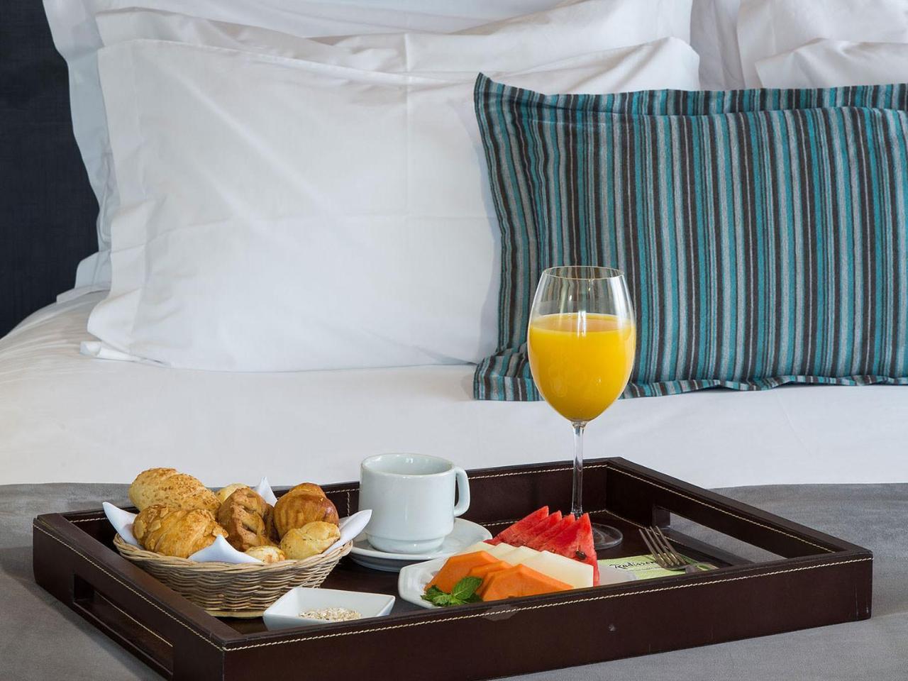Radisson Hotel ביסמרק מראה חיצוני תמונה